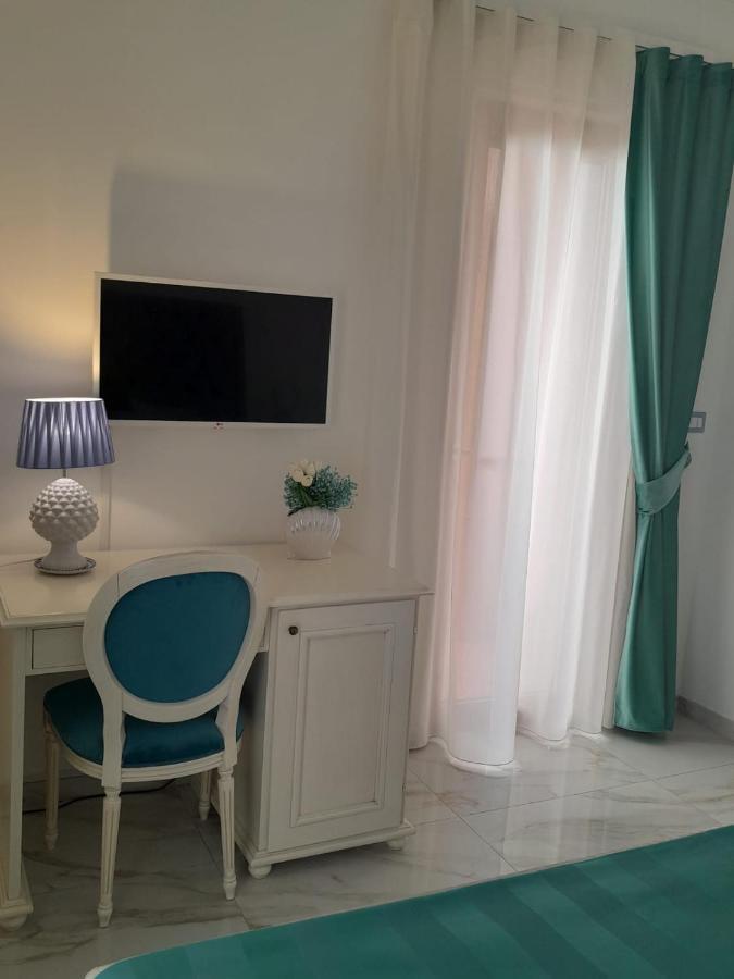 La Vigna Del Vento Bed & Breakfast Casola di Napoli Ngoại thất bức ảnh