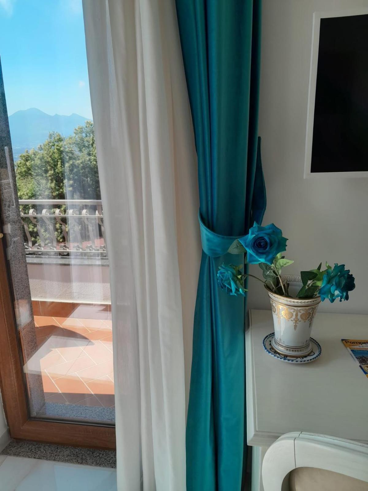 La Vigna Del Vento Bed & Breakfast Casola di Napoli Ngoại thất bức ảnh