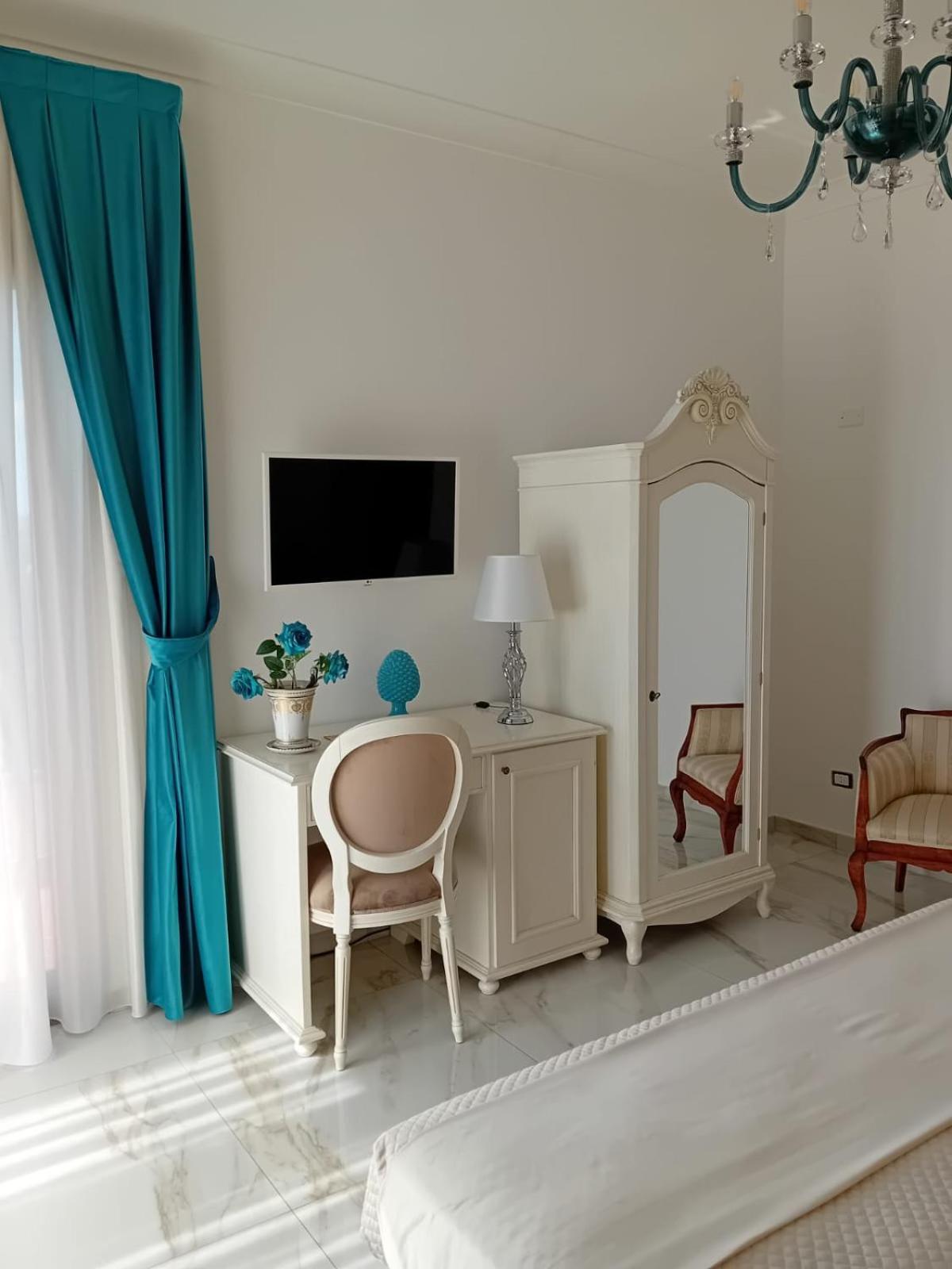 La Vigna Del Vento Bed & Breakfast Casola di Napoli Ngoại thất bức ảnh