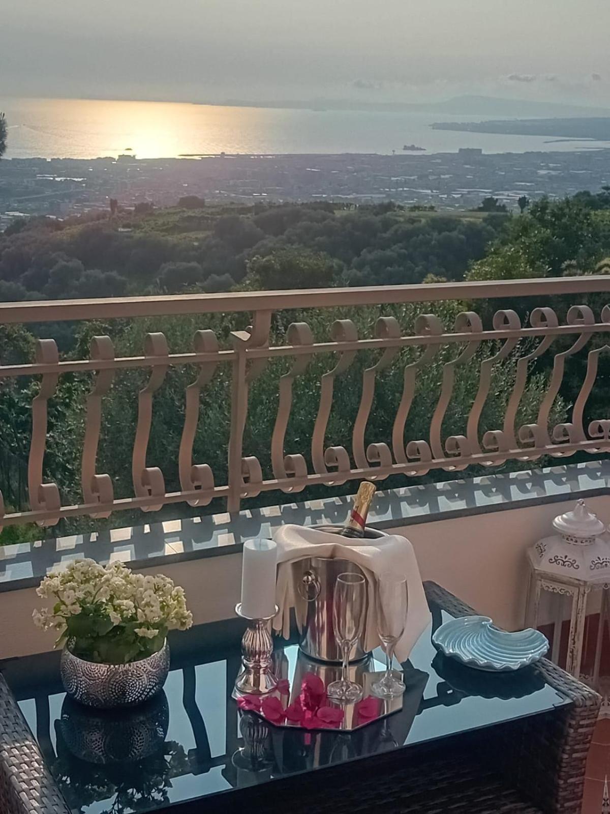 La Vigna Del Vento Bed & Breakfast Casola di Napoli Ngoại thất bức ảnh